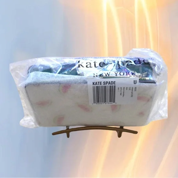 Kate Spade Staci Watermelon Bifold Wallet - NWT and Packaging - Picture 10 of 14